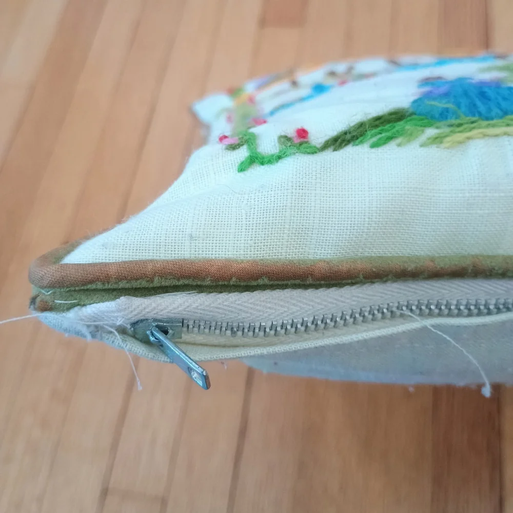 Vintage Finished Bucilla Needlecraft Sampler Decor Throw Pillow 15 X 15 READ
